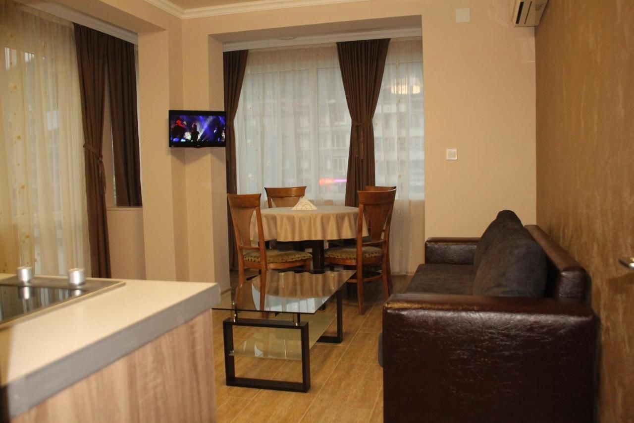 Отель Central Guest Rooms Асеновград-31